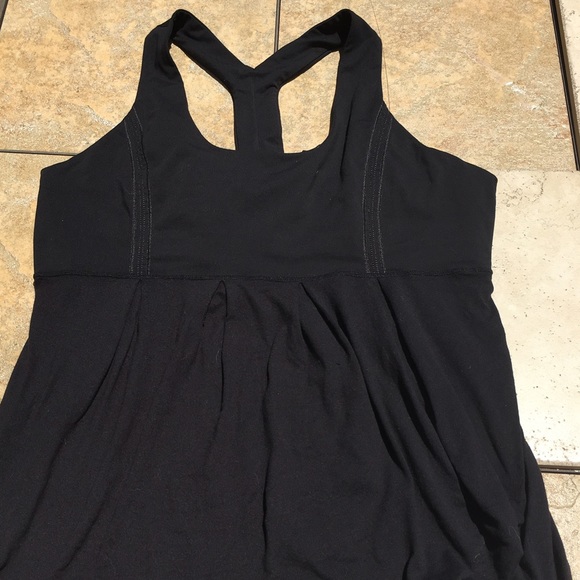 Lululemon yoga top
