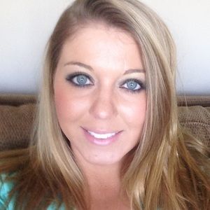 Meet your Posher, Traci