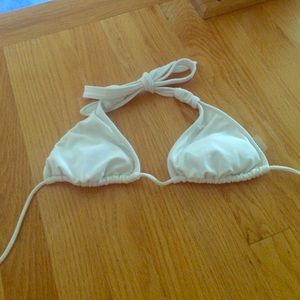 White bikini top ✨✨