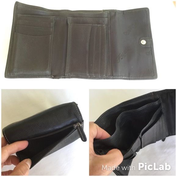 New Listing! Fossil Leather Wallet - Picture 3 of 4