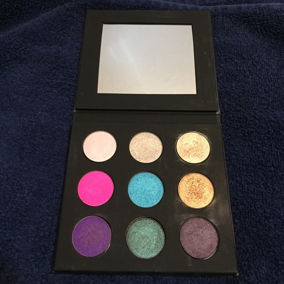Makeup Forever Other - Make up for ever 9 pan eyeshadow palette
