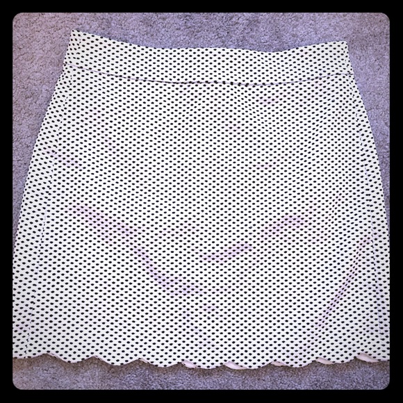 Loft black and white skirt with scallop hemline