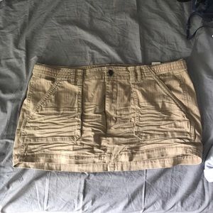 Abercrombie mini skirt!