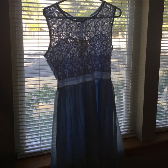 Bridesmaid dress - Picture 1 of 4