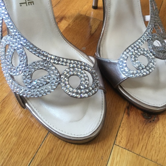 🔥Live from the Red Carpet Special Occasion Sandal - Picture 1 of 4