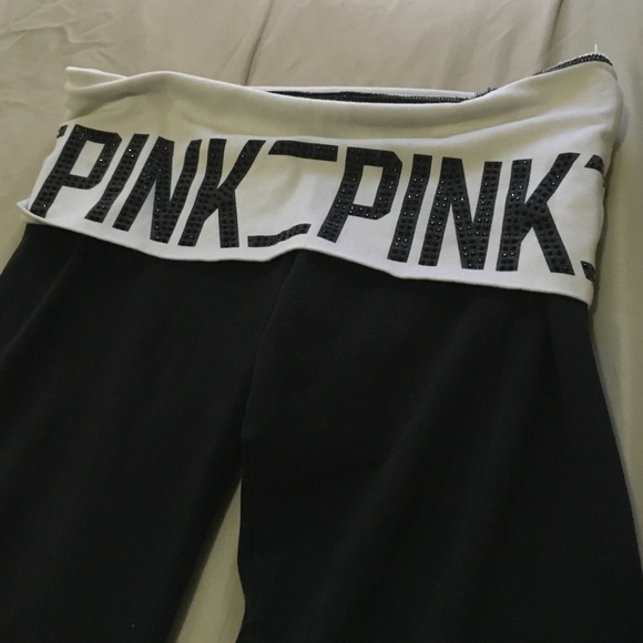 PINK yoga pants 💞