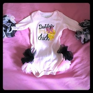 Baby girl onesie 3/6 months