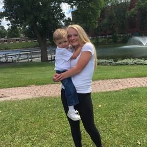 Meet your Posher, Anna