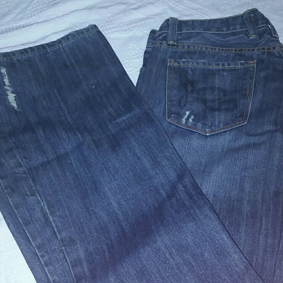Like new womans jeans