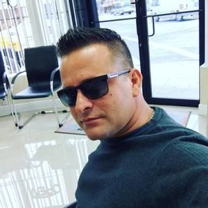 Meet your Posher, Amado