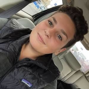 Meet your Posher, Pearl