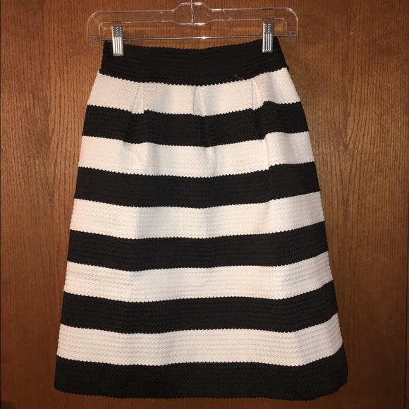 Cute boutique skirt