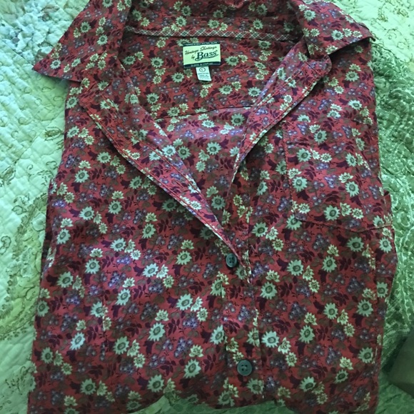 NWOT size large floral button down - Picture 1 of 2
