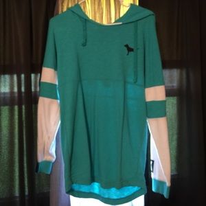 VICTORIA SECRET HOODIE