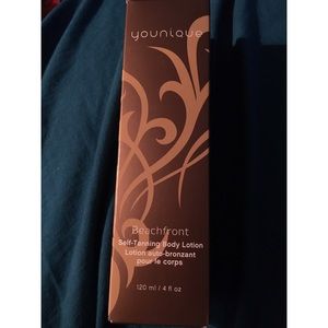 Younique's Beachfront Self-Tanning Body Lotion