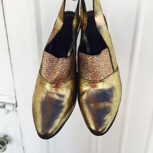 Rachel Comey gold slingbacks. Size 8.5