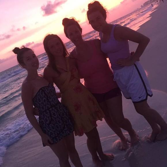 Meet your Posher, Rachel