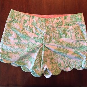 Lilly Pulitzer Scalloped Shorts size 6