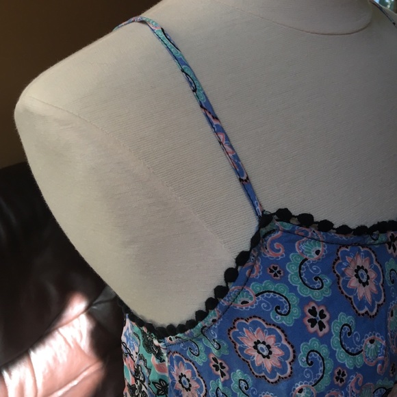 Tank top - Picture 2 of 4