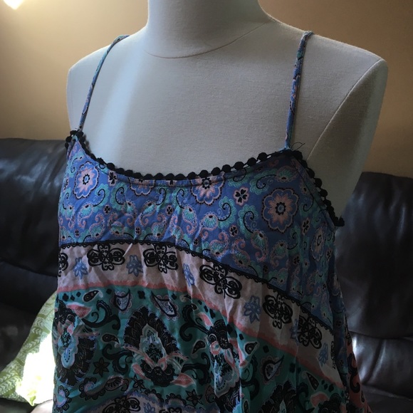 Tank top - Picture 3 of 4