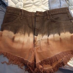 Brown High waisted ombré shorts