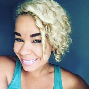 Meet your Posher, Christina