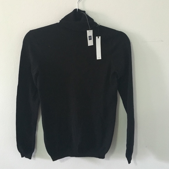 Gap black turtleneck size XS