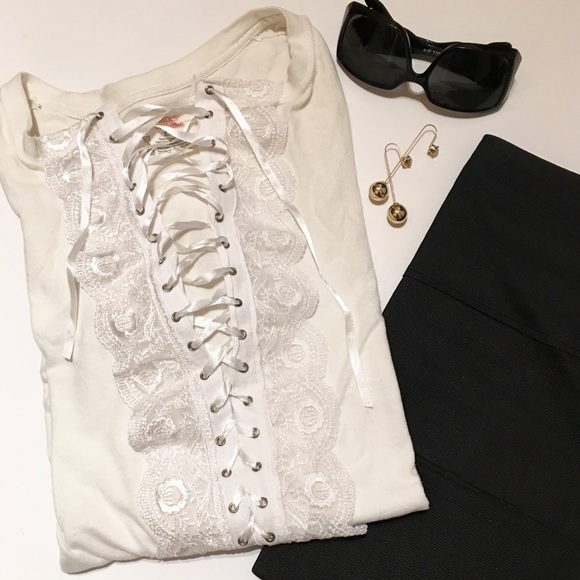 Lace up front tee shirts dress - custom made - Picture 2 of 4
