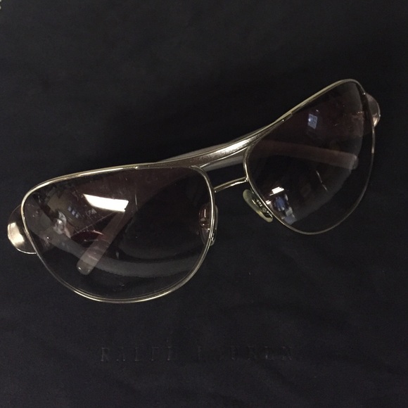 Vogue Accessories - Sunglasses