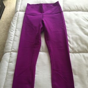 Lululemon leggings size 4