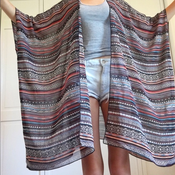 Aztec kimono - Picture 2 of 3