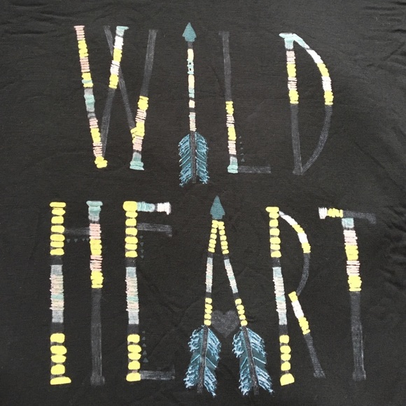 π Wild Heart Graphic Tee - Picture 2 of 4