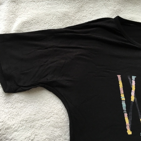 π Wild Heart Graphic Tee - Picture 3 of 4