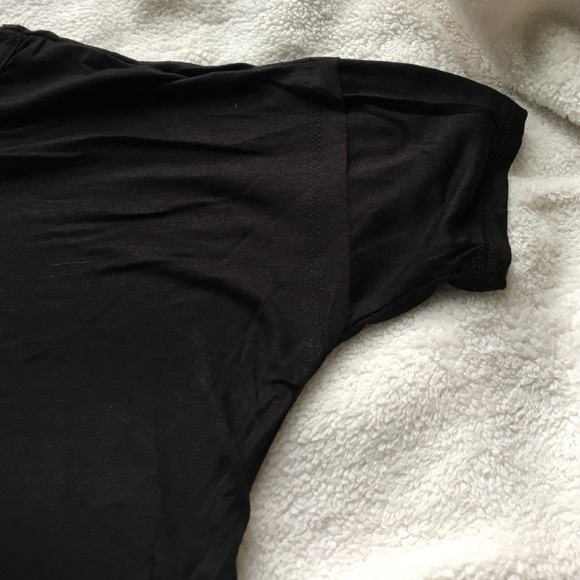 π Wild Heart Graphic Tee - Picture 4 of 4