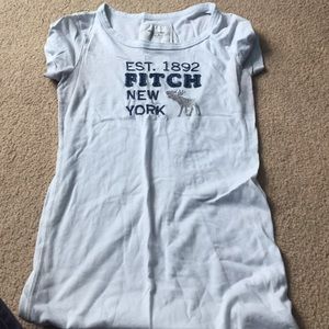 Abercrombie & Fitch t shirt