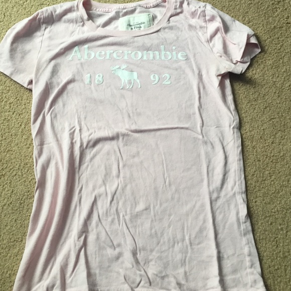 Abercrombie t shirt
