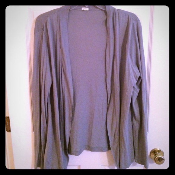 Grey cardigan