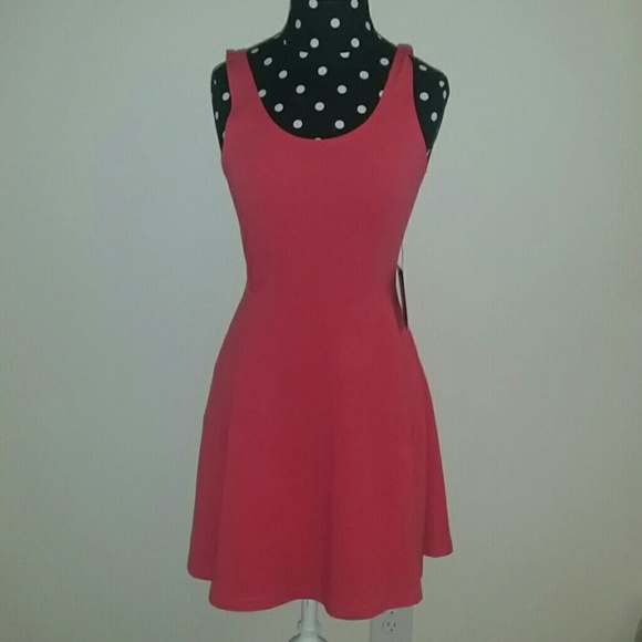 *SOLD*     NWT Express Dress