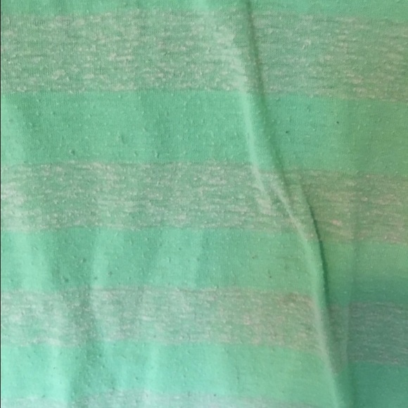 Aeropostale Green Striped Tee - Picture 2 of 4