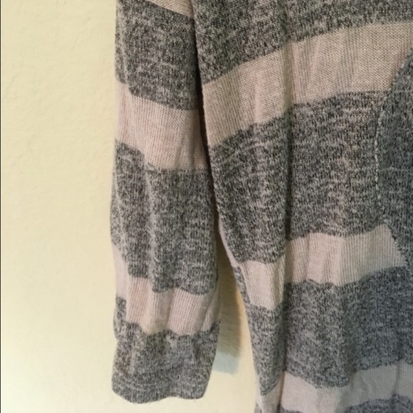 Nordstrom Lightweight Sweater Top - Picture 4 of 4