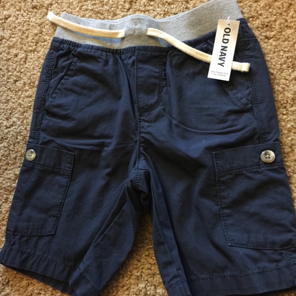 NWOT Old Navy shorts