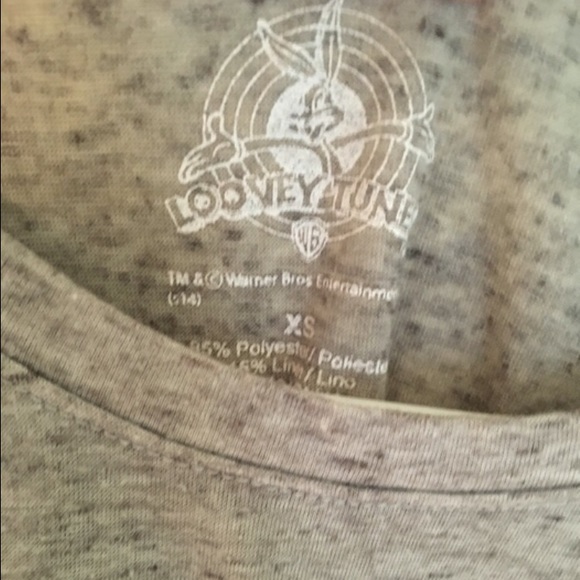Looney Tunes Graphic Tee - Picture 4 of 4