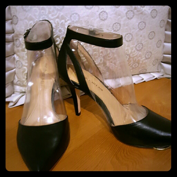ANTONIO MELANI CAROLLA 3.5" HEELS
