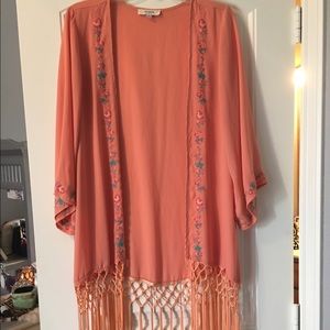 Floral Embroidered kimono