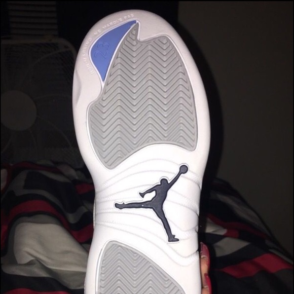 Jordans - Picture 2 of 4