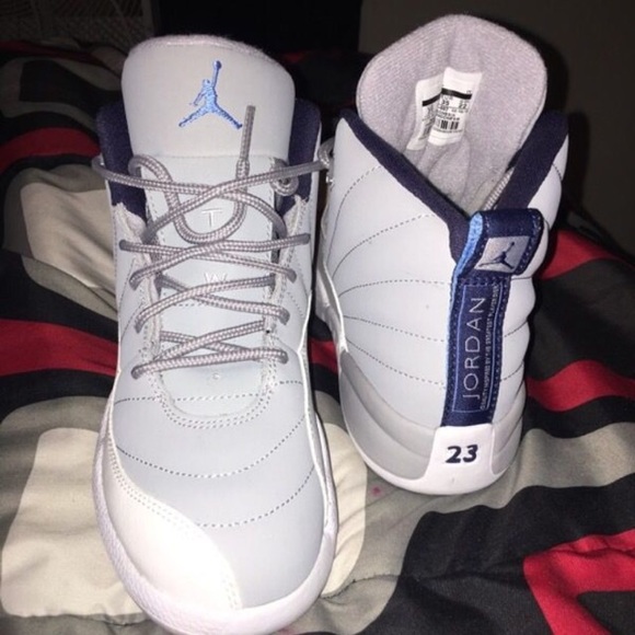 Jordans - Picture 4 of 4