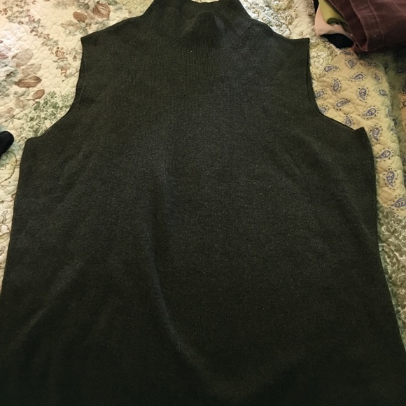 NWOT size petite large sleeveless shell - Picture 1 of 2