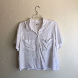 ‼️FINAL SALE‼️ White Cropped Button Up