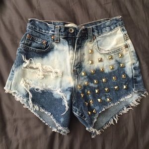 Gap Distressed Studded Acid High Waistsd Short