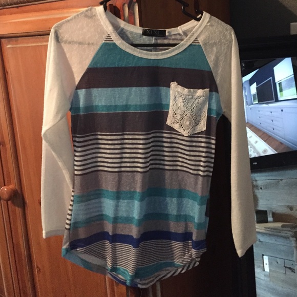 super cute blue striped shirt